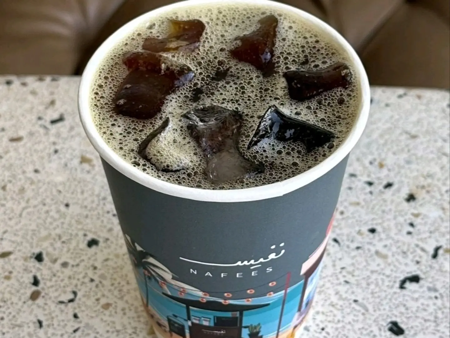 قهوة في 60 باردة كبيرة - كبير
