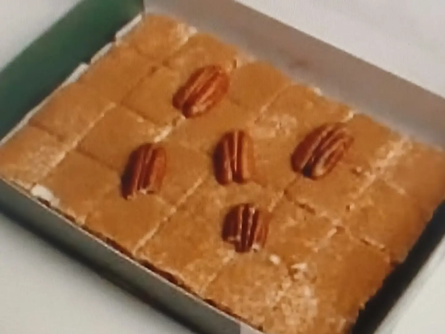 بسبوسة سينابون جوز ولوز