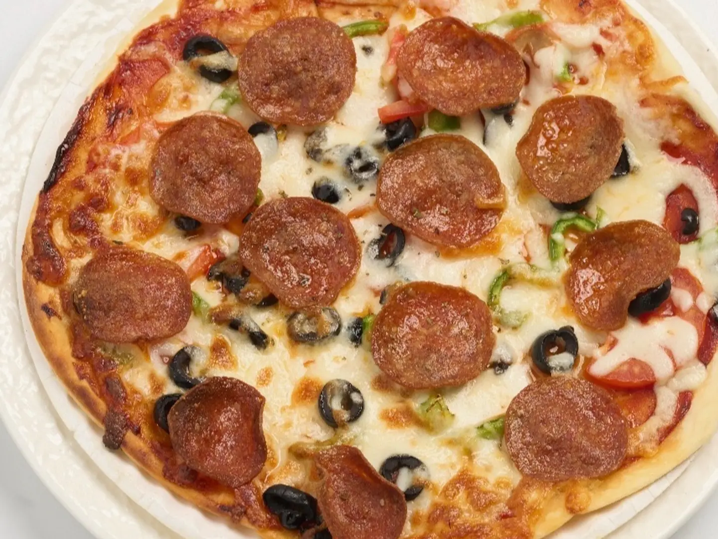 Pepperoni Pizza - Middle