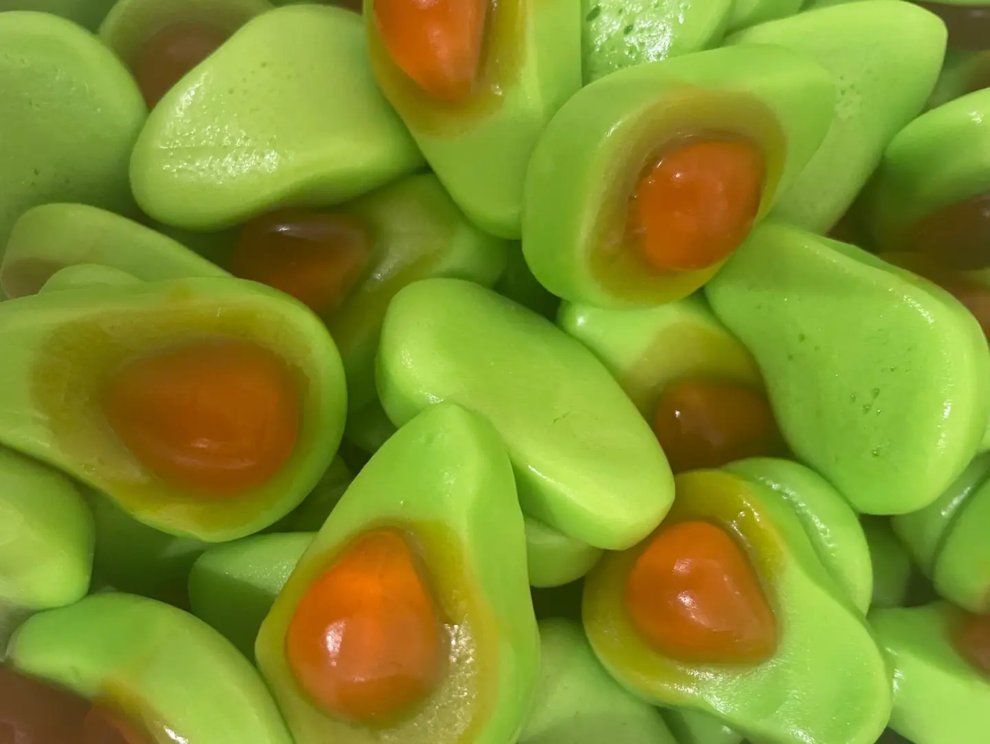 Julie, Avocado - 100g