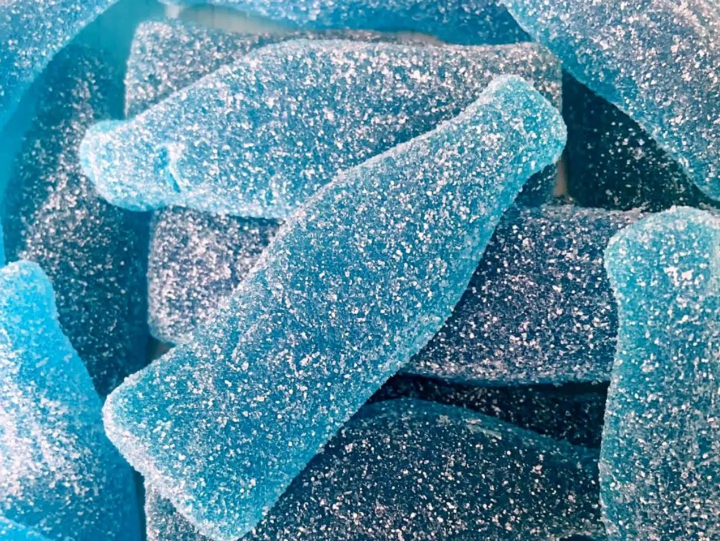 Giant Blue Coloa Gummy Candy Berry Flavour - 100 G