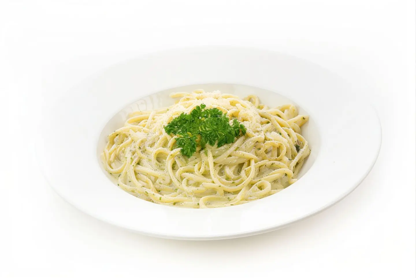 لينغويني ألبيستو