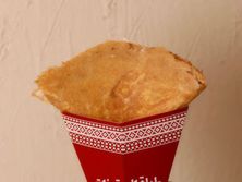 خبز تاوة جبن بالزعتر