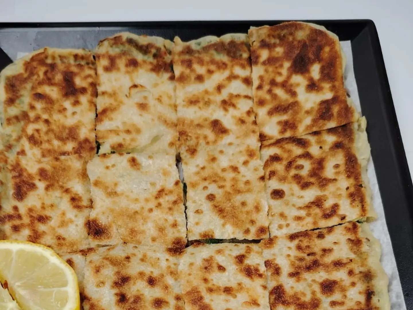 مطبق خضار جبنة مالح بالتونة