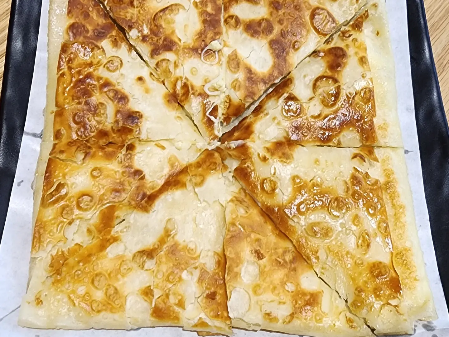 فطيرة جبنة مالح معا الزيتون