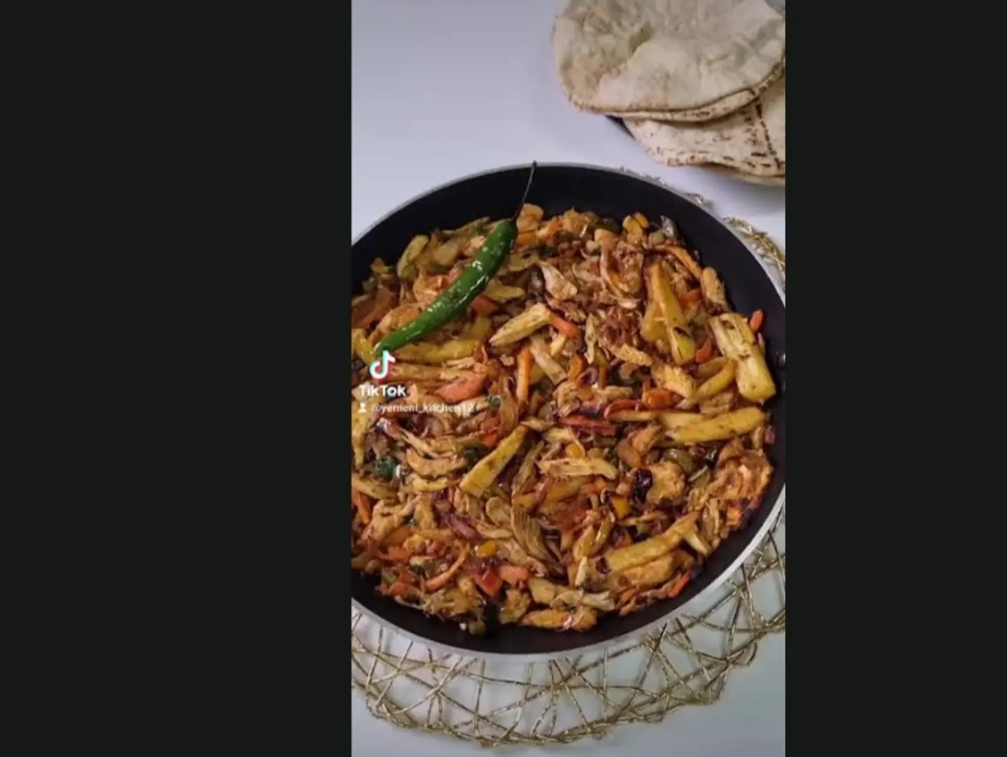 نصف عقدة دجاج