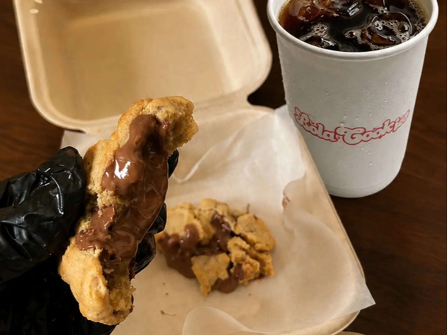 Cookies And V69