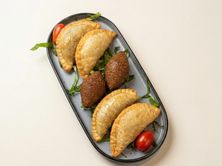 طبق مقبلات مشكلة ساخنة