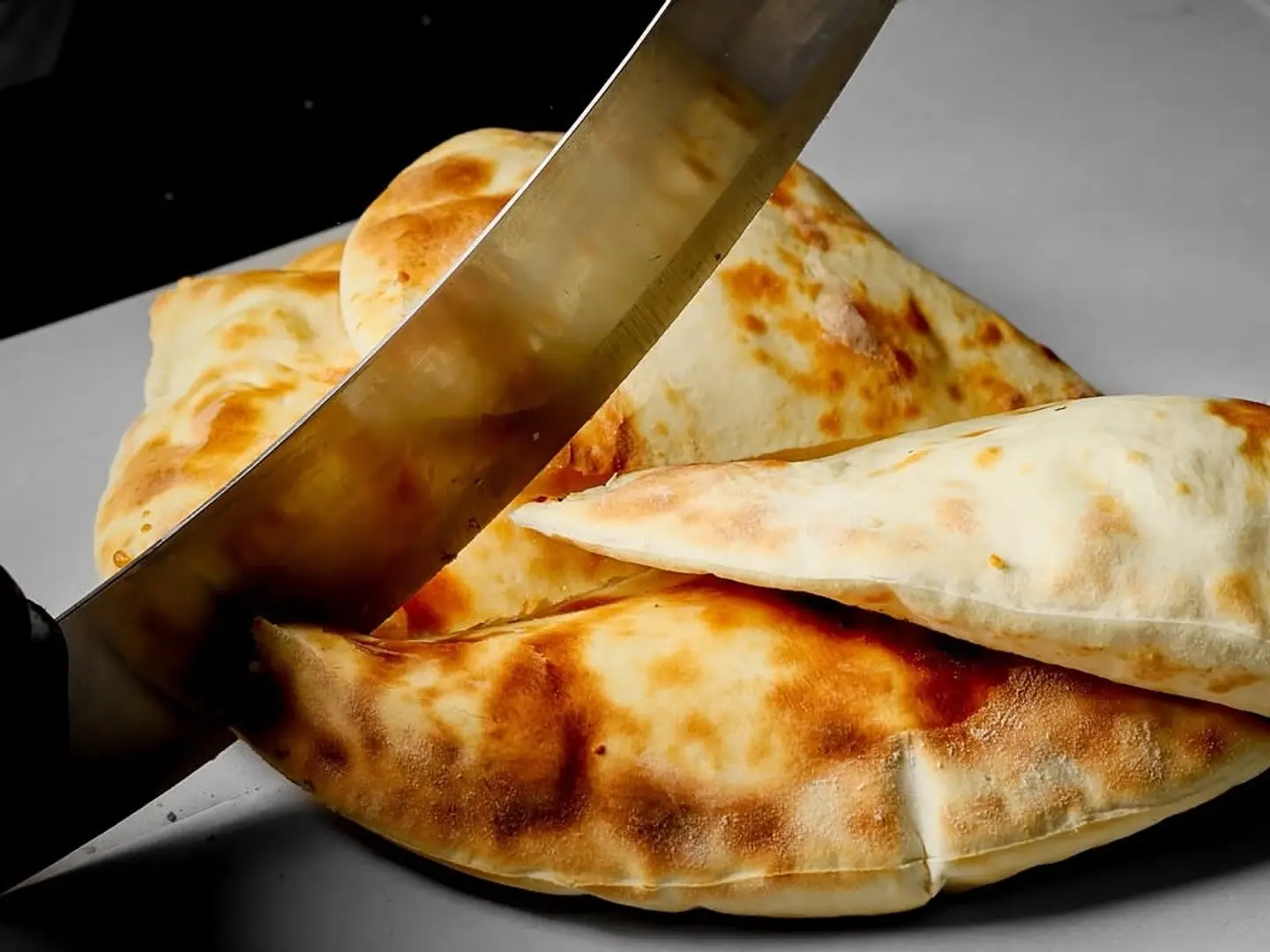 فطيرة جبن حلوم