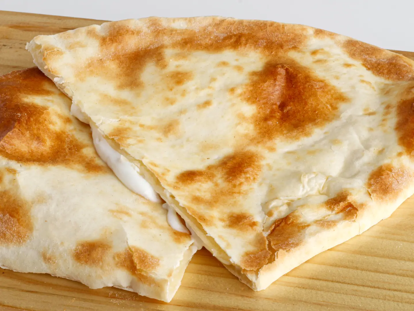 فطيرة جبن  - جبن حلوم