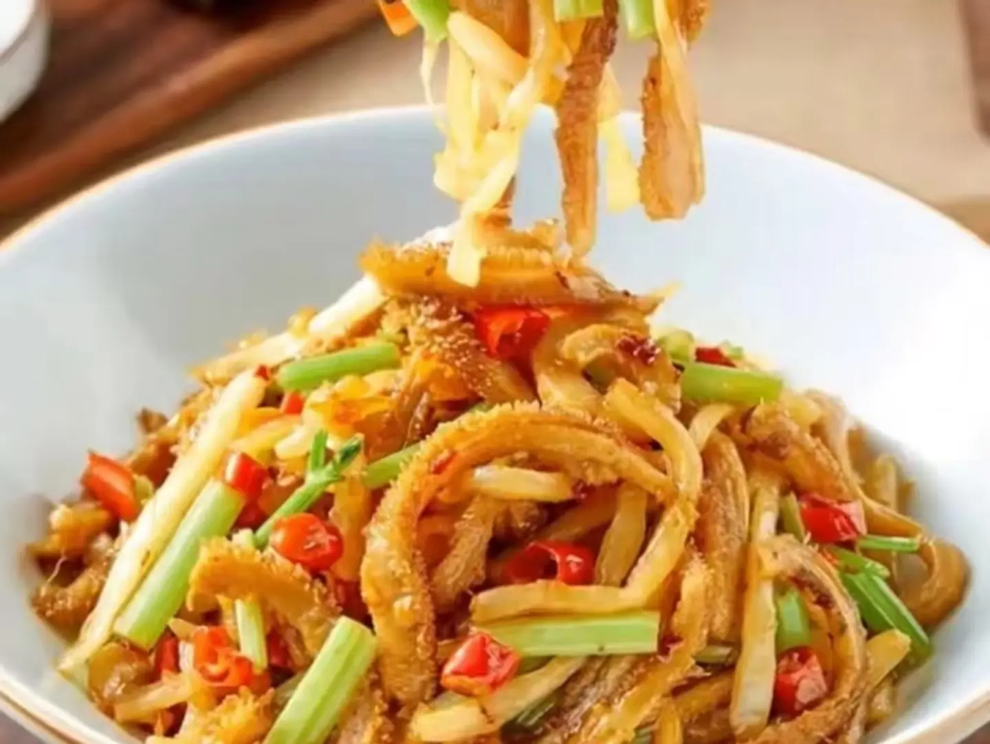 كرشة لحم بقري مبشورة حارة وحامضة