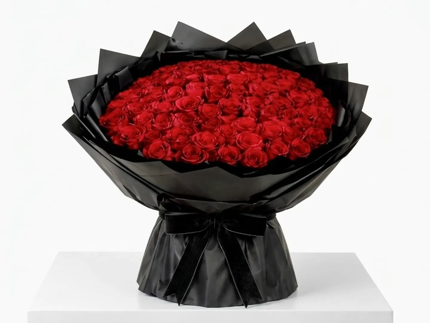 Pride Bouquet 100 Red Roses