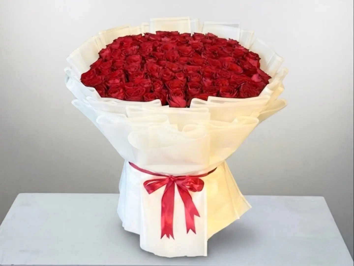 A Large Bouquet Of Red Roses