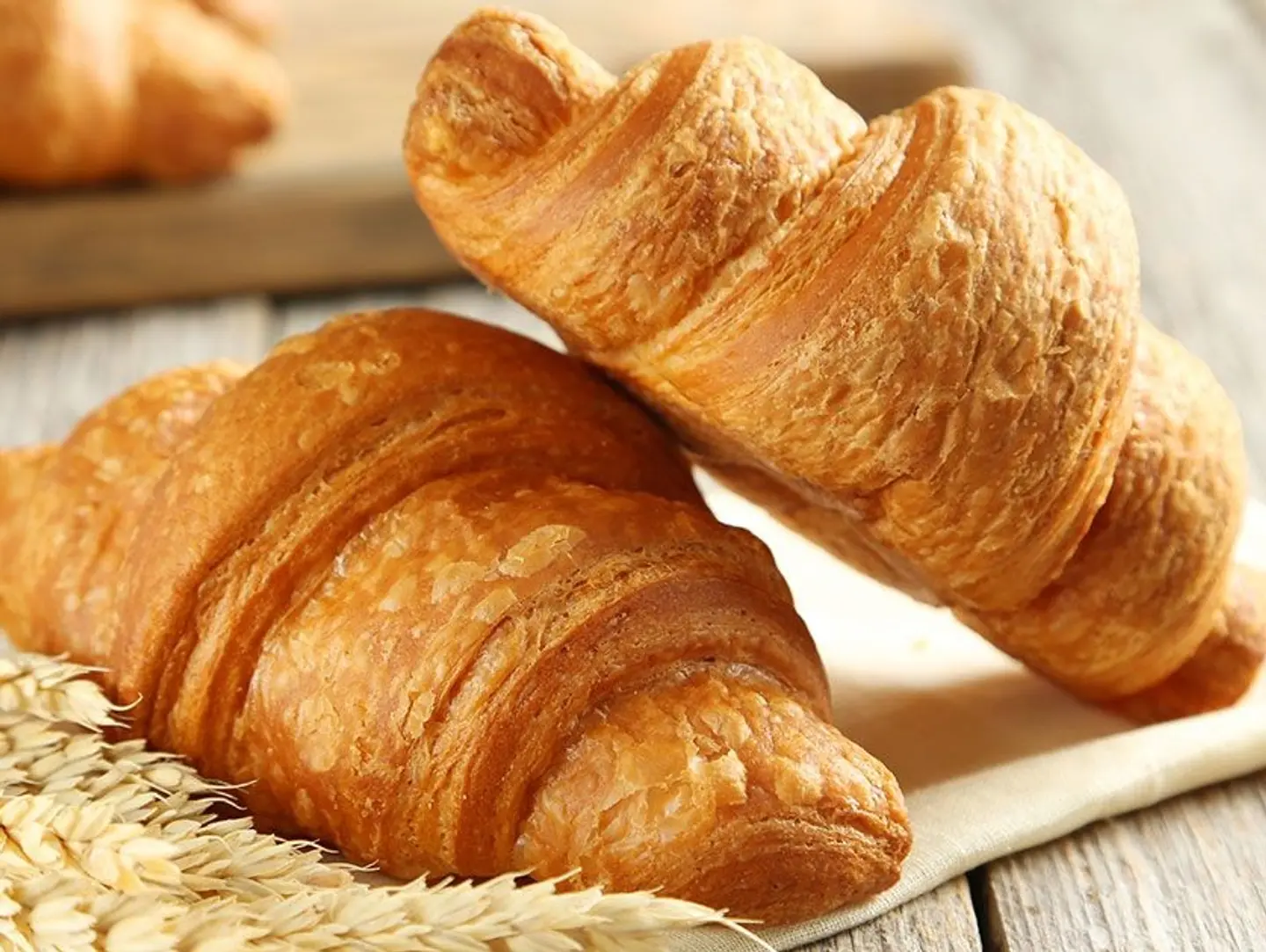 Cheese Or Thyme Croissant