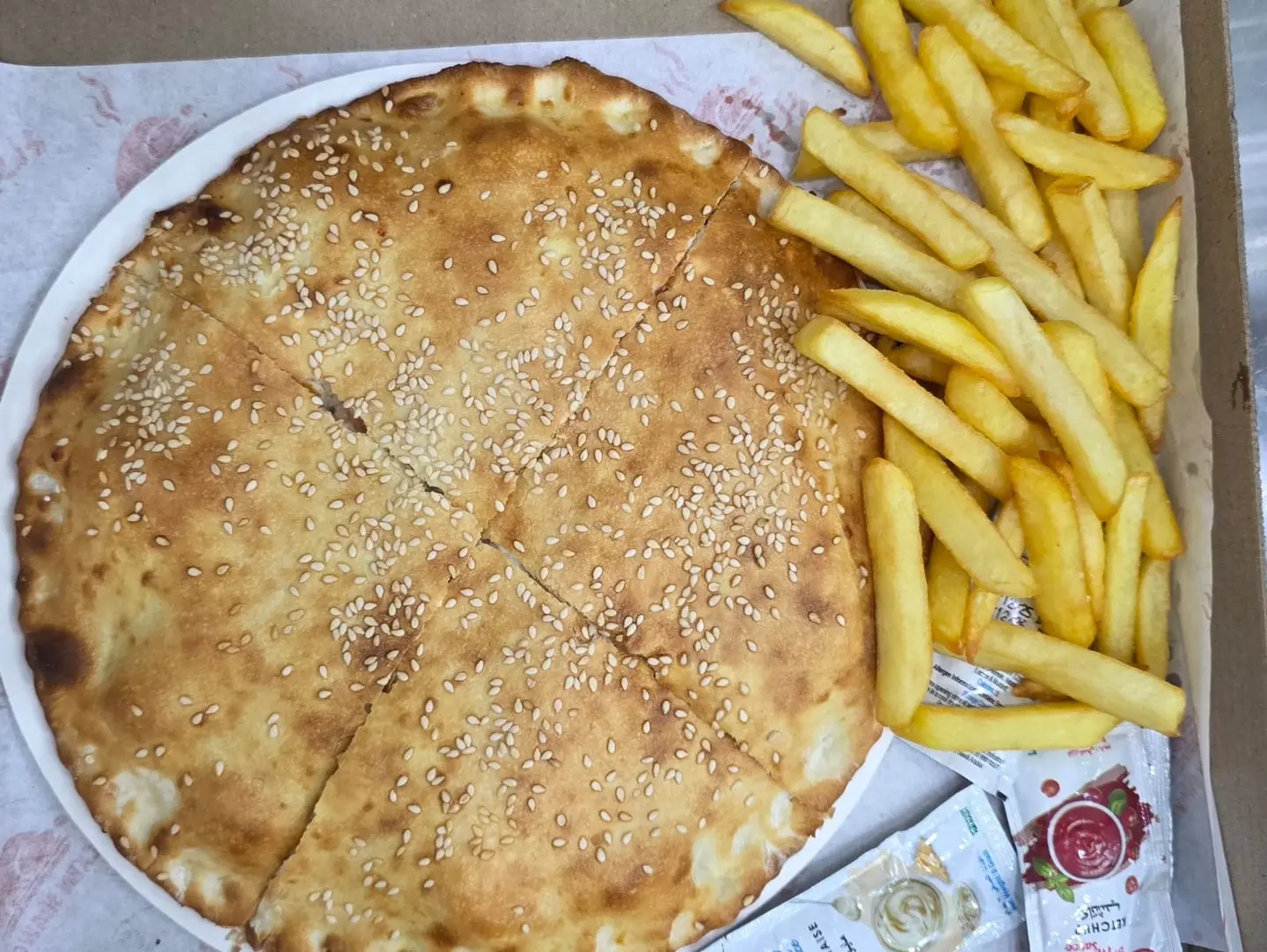 وجبة برجر دجاج - صغير