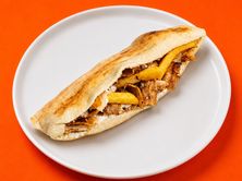 صمونة دجاج