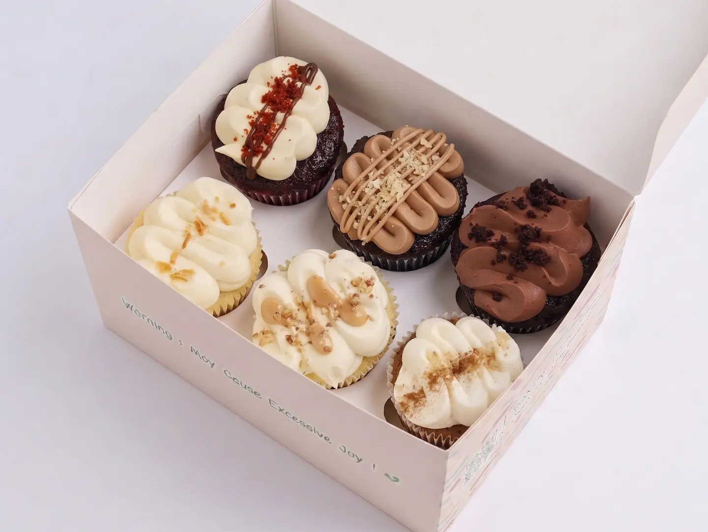 Large Cupcakes In Assorted Flavors, Luxurious - 6 Pieces