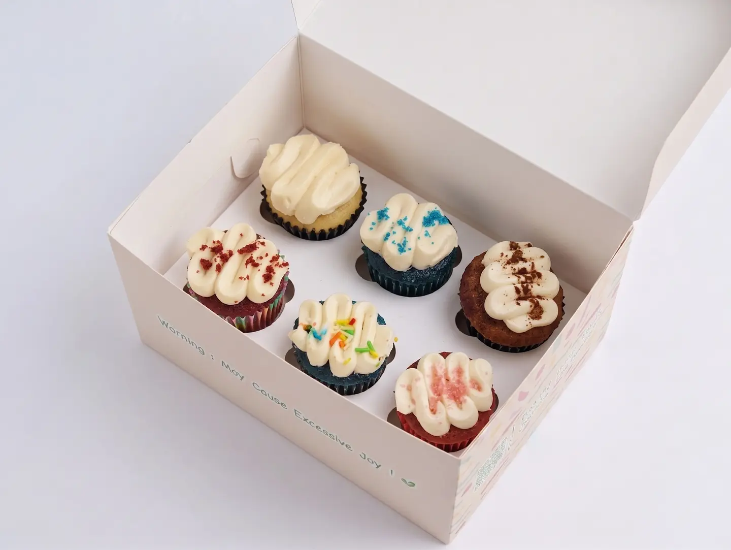 Mini Cupcakes In Various Flavors (Regular) - 6 Pieces