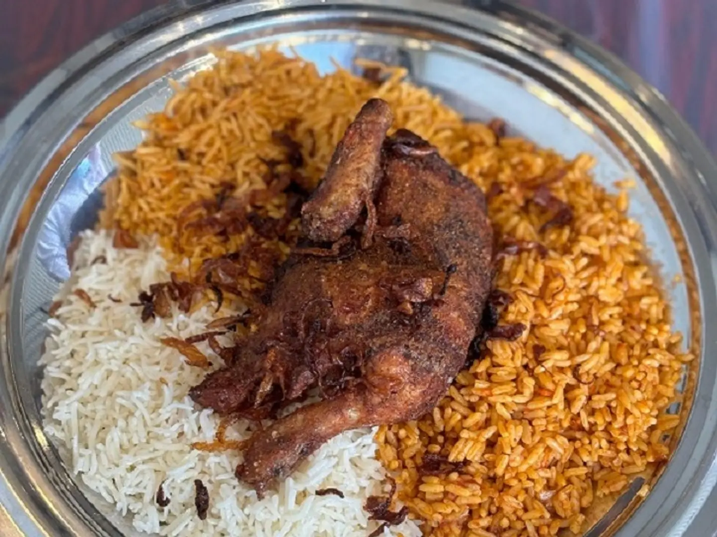 نصف دجاج مع رز على مشوقلي