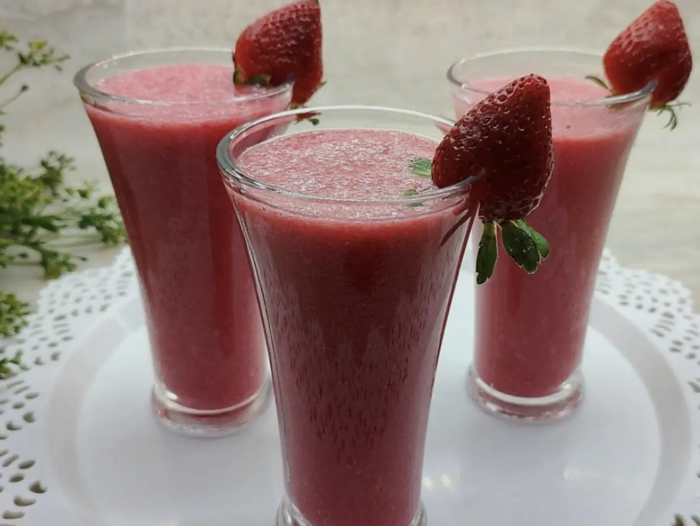 Fresh Strawberry Juice