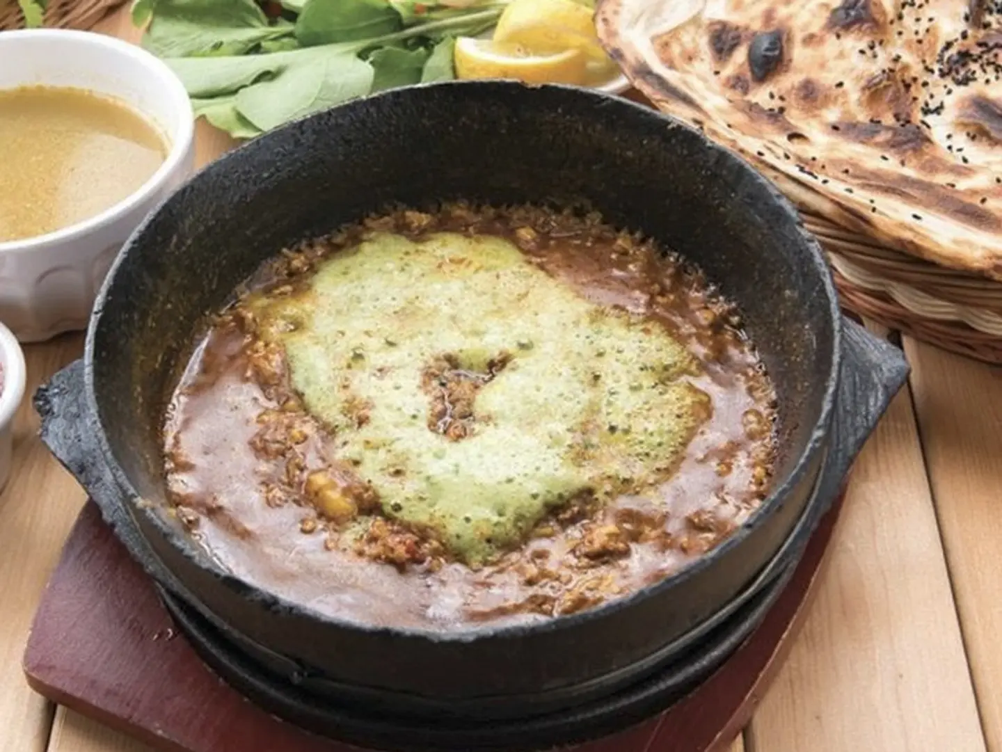 Chicken Aqdah Plate