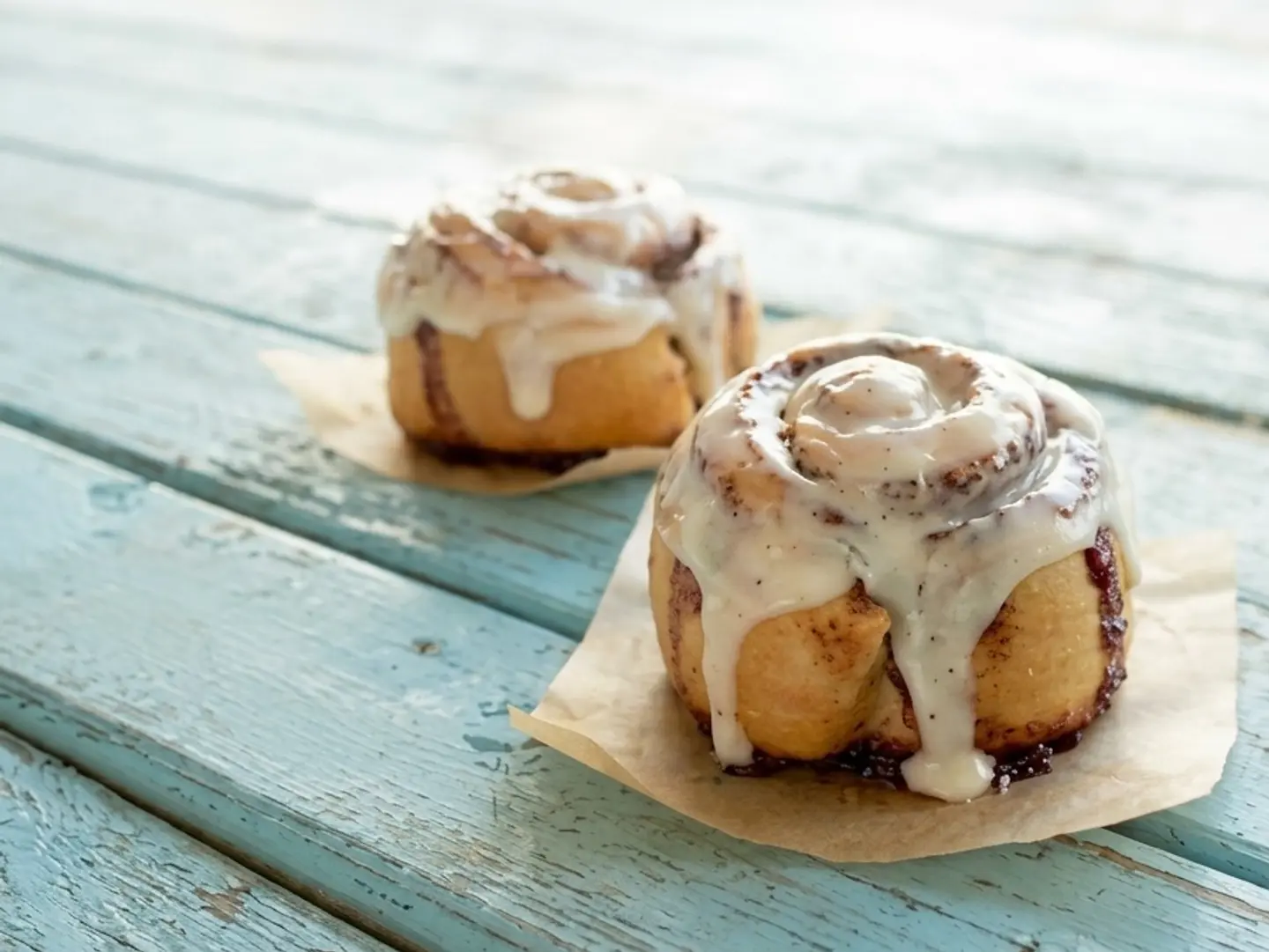 Mini Caramel And Chocolate Cinnamore - Large