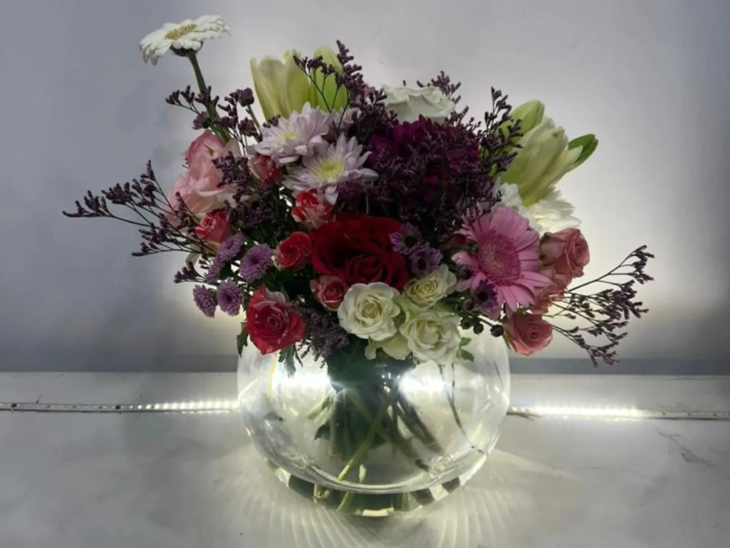 The Round Vase Charm