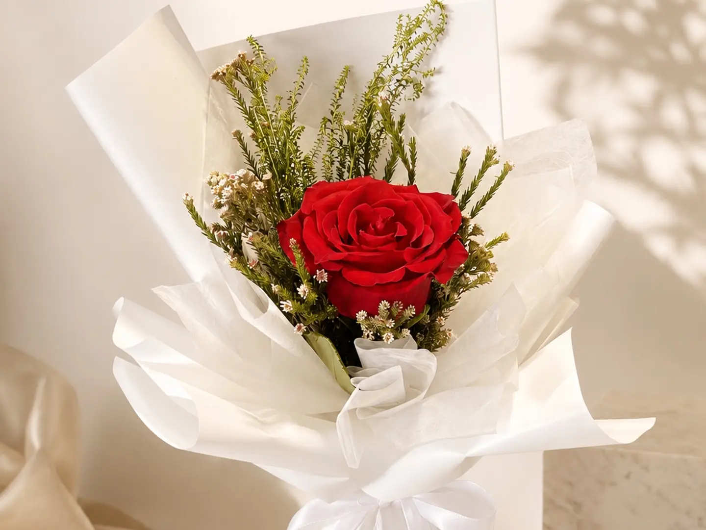 Rose With Accessory