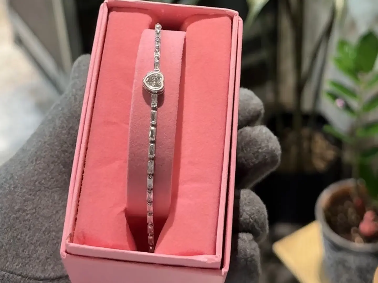 Luxury Gift Women's Swarovski Bracelet With Bouquet Of Roses(3)