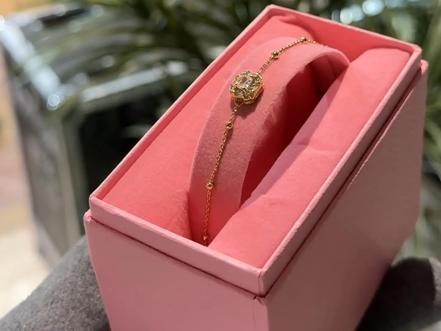 Luxury Gift Women's Bracelet Swarovski With Bouquet Of Roses2