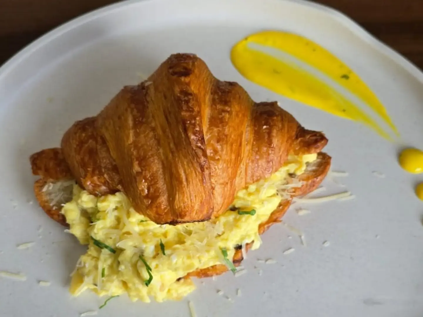 Cheddar And Egg Croissant