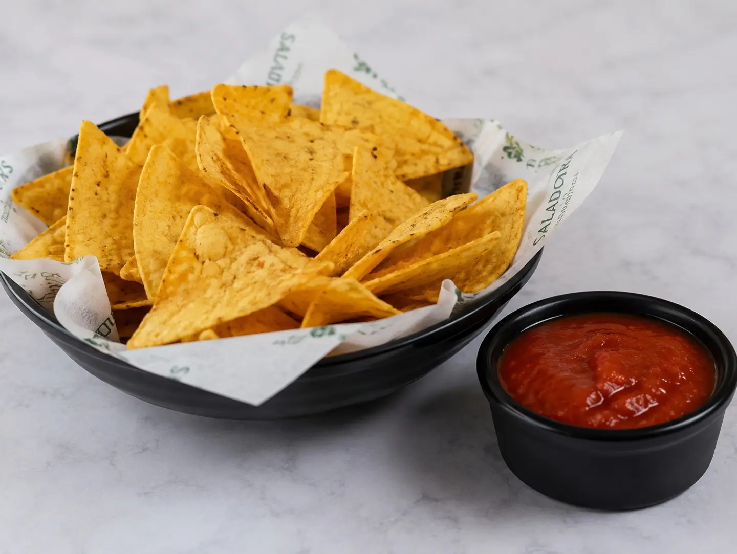 Classic Nacho Chips With American Style Tomato Salsa