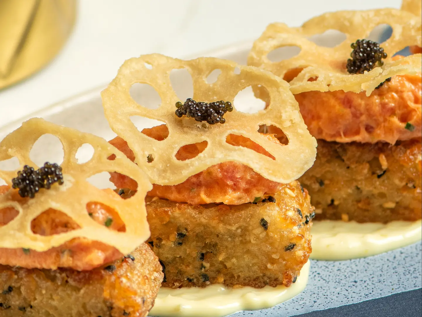 Crispy Rice Salmon (Raw)
