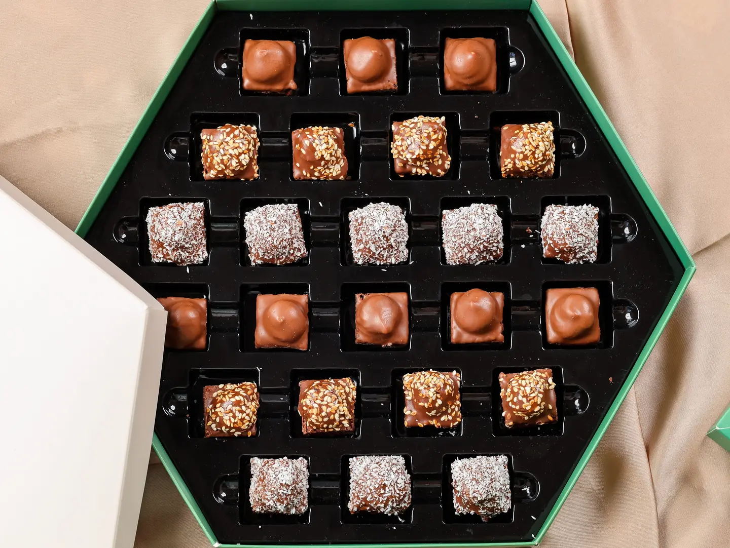 Brownie Bites Box