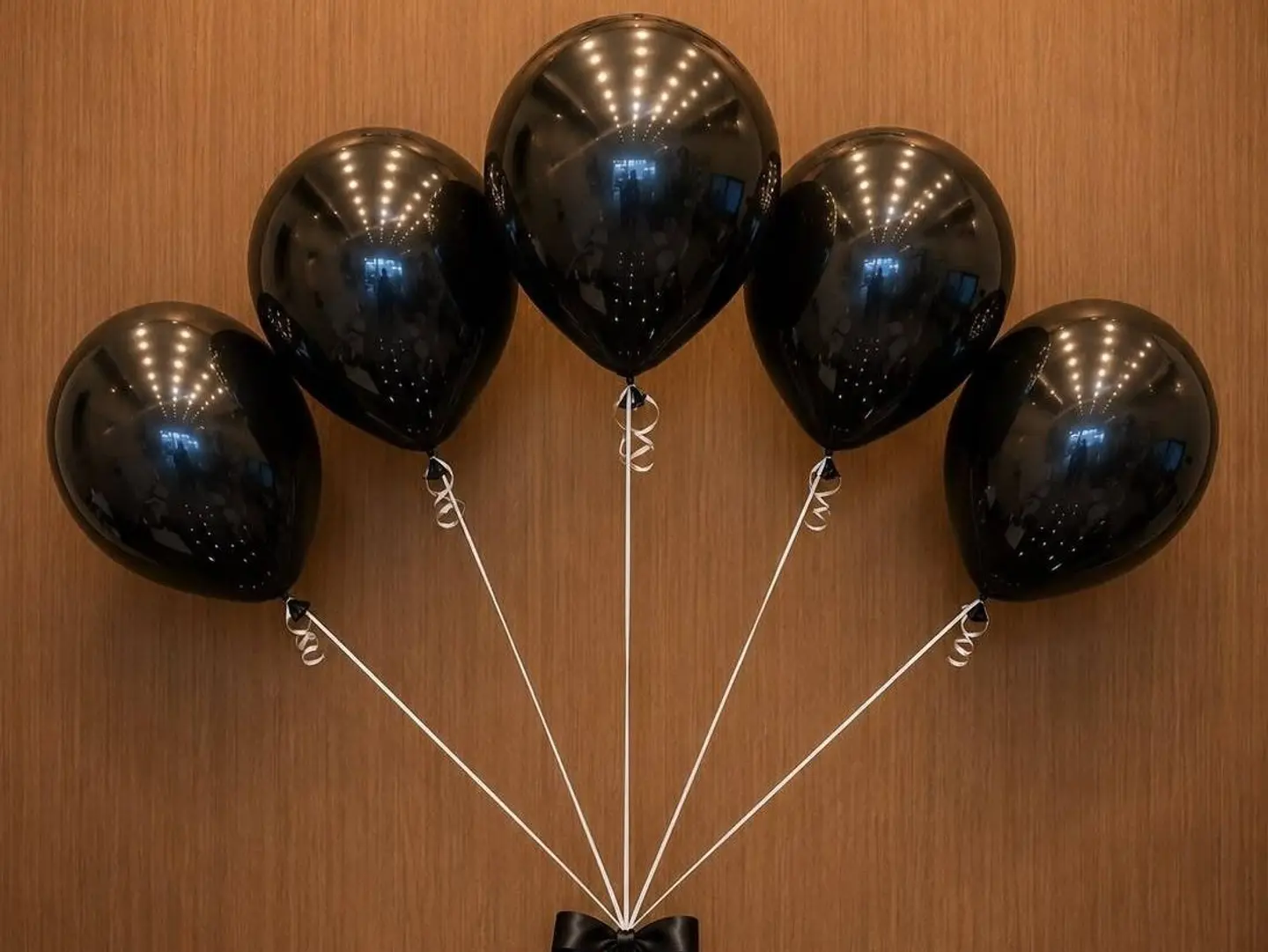 Black Balloon
