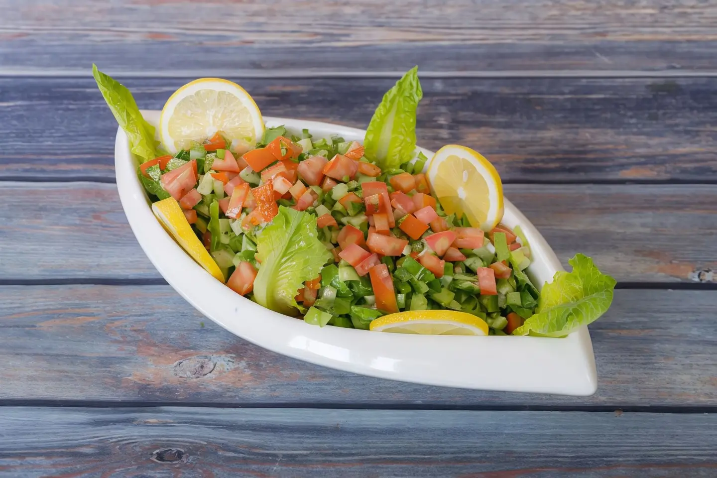 سلطة اللبنانية بالخضار