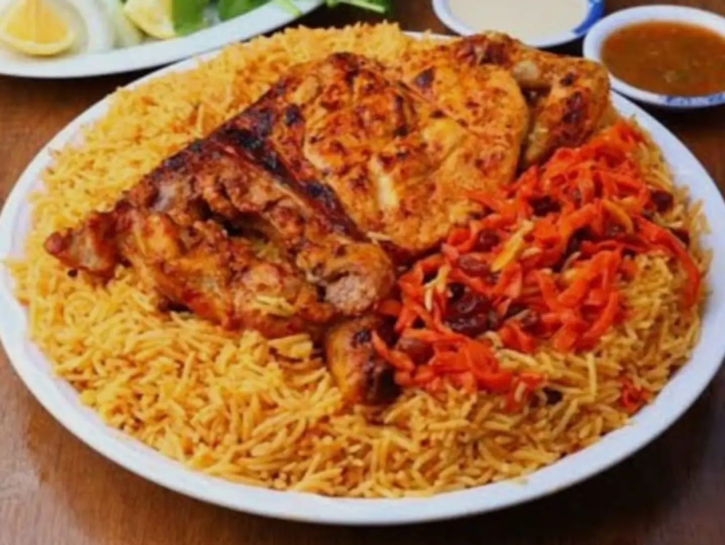 دجاج الفحم مع الرز