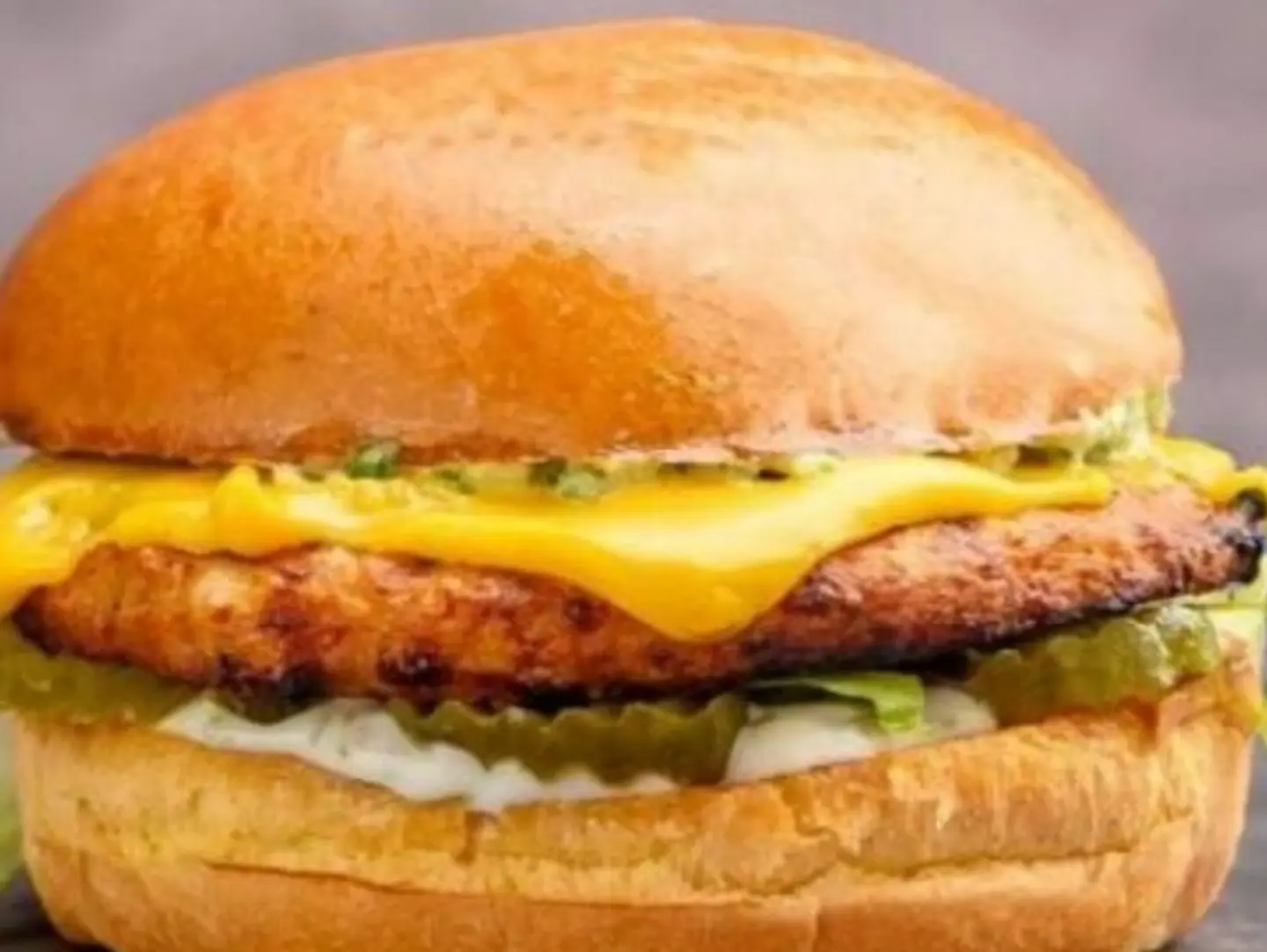 Smash Chicken Burger