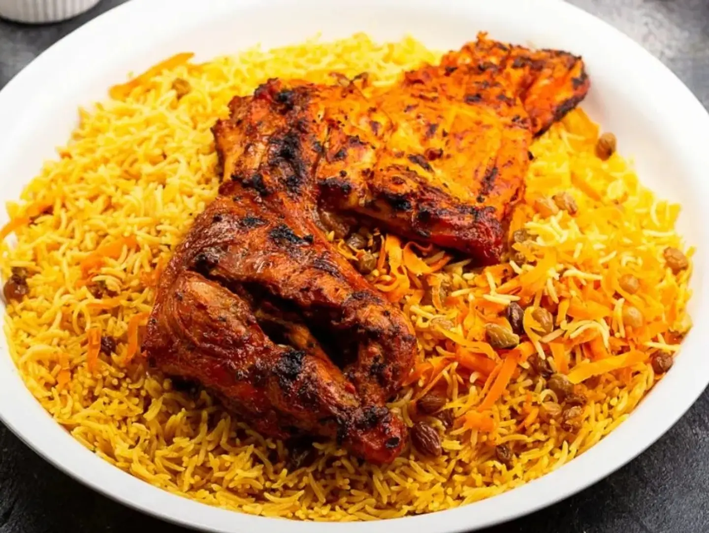 ارز ع الفحم - نصف دجاجه
