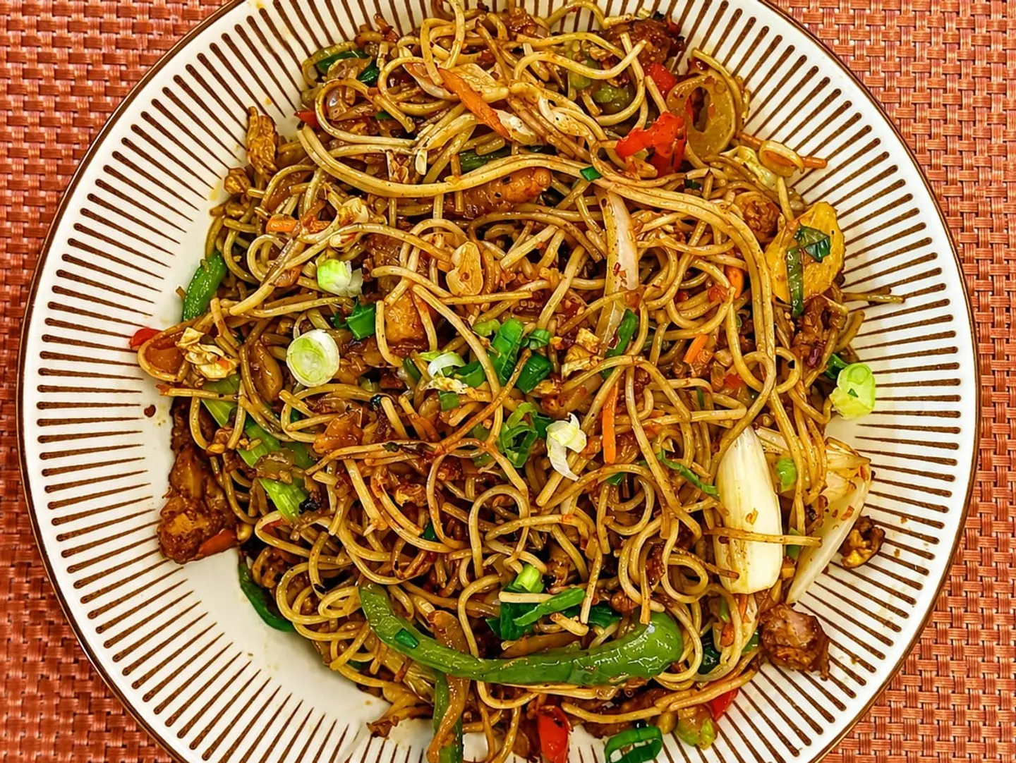 Chicken Schezwan Noodles