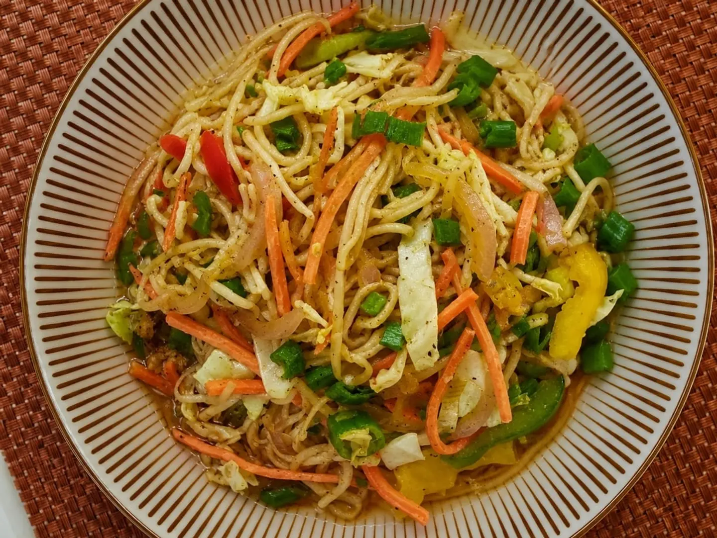 Vegetables Hakka Noodles