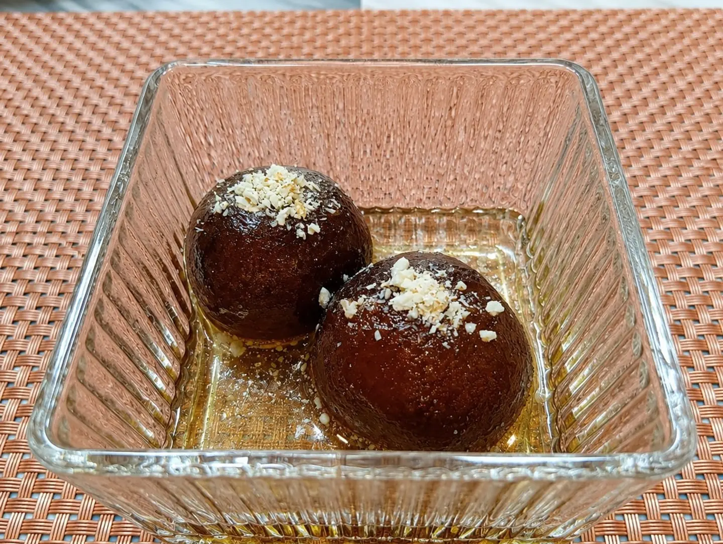 Gulab Jamun (2 Pieces)