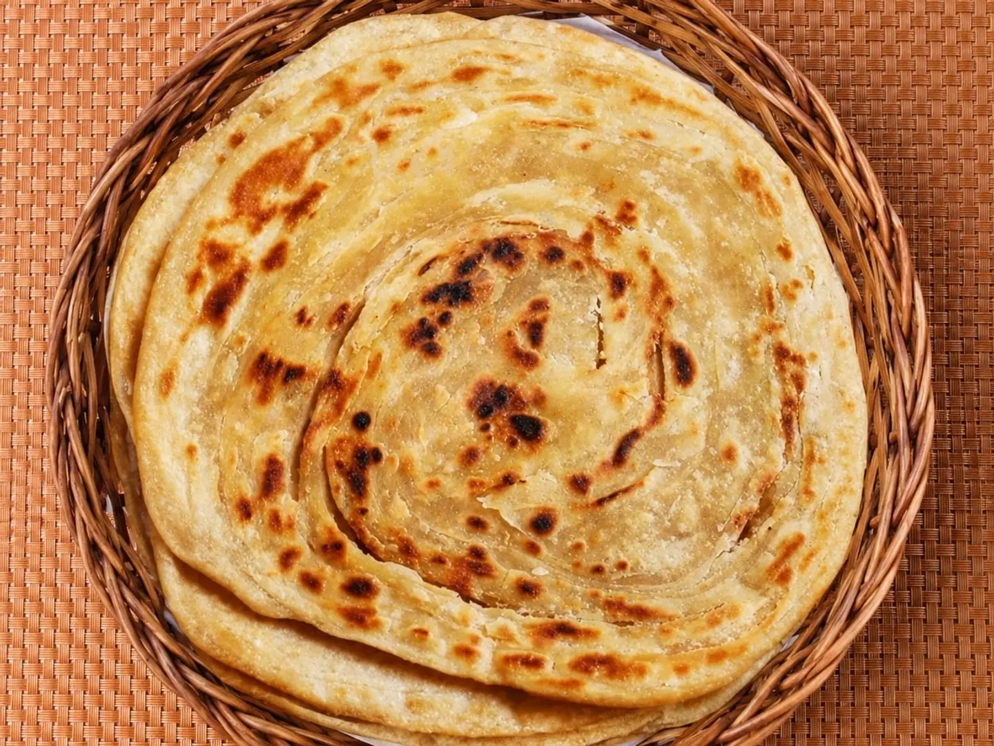 Lachha Paratha (1 Pcs)