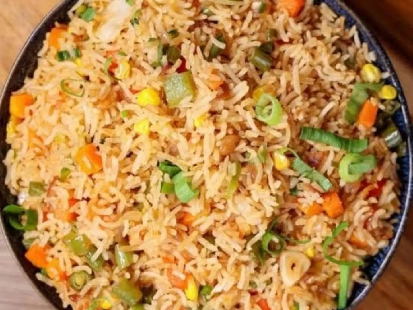 Burnt Garlic Fried Rice (Veg)