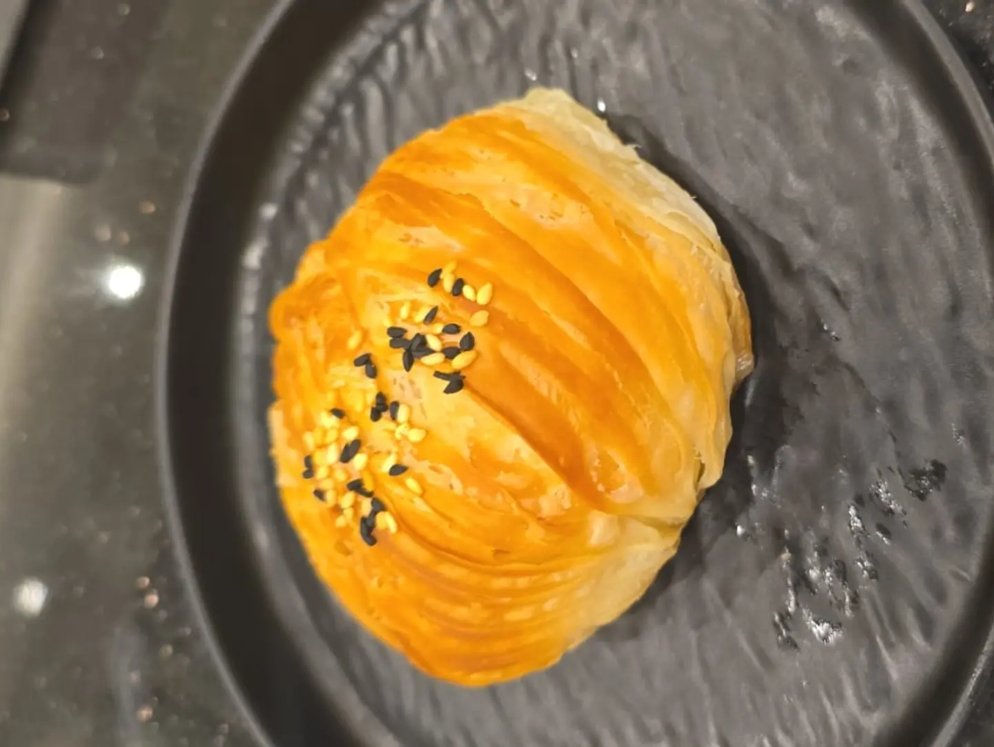 Individual Cheese Shu'aybat Pastries
