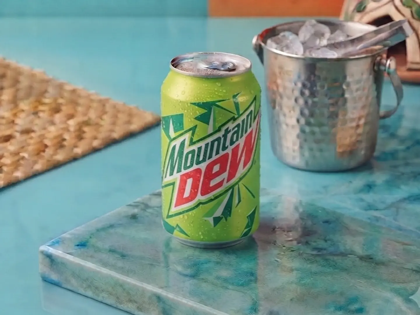 Mountain Deo