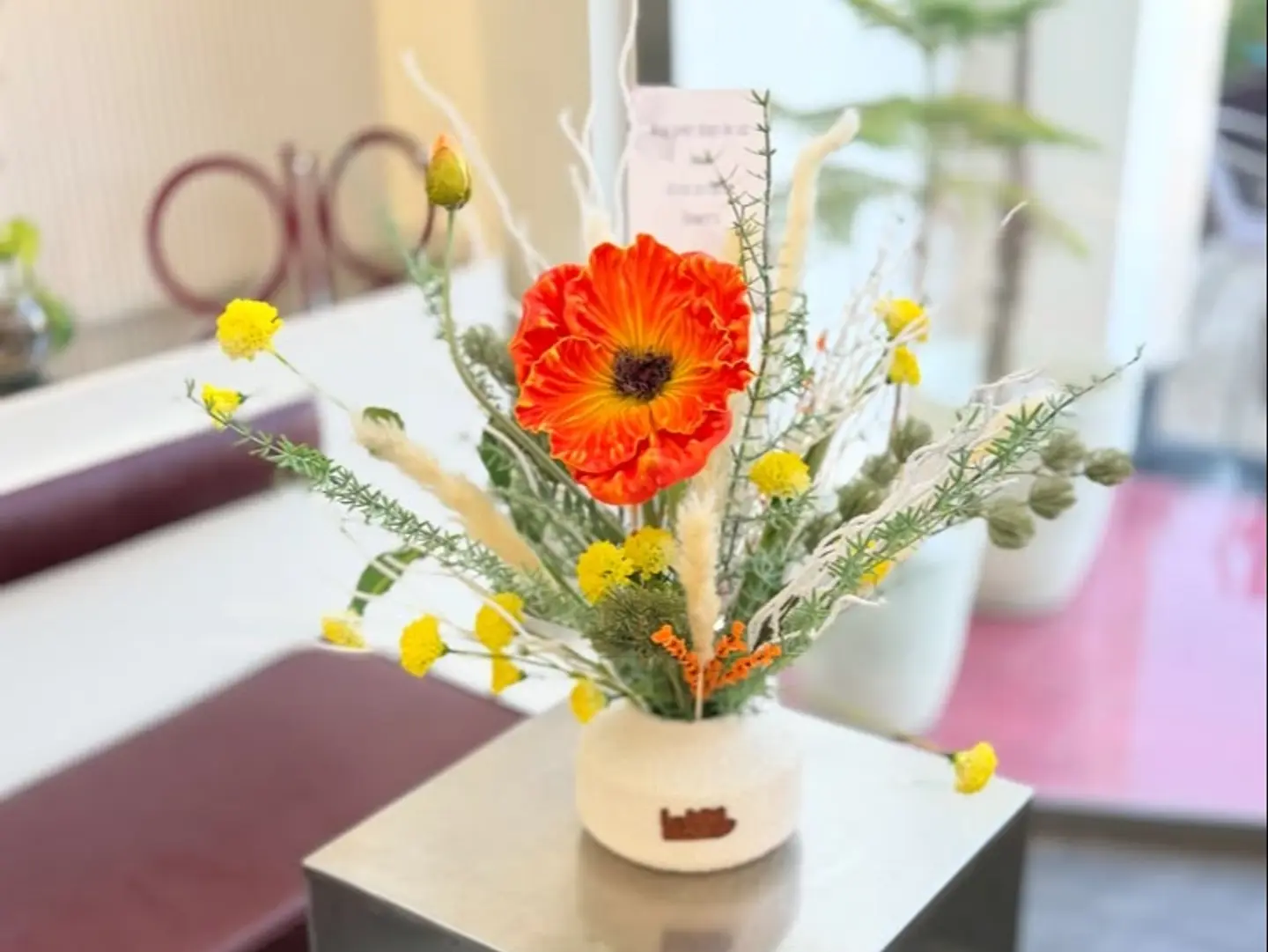 Artificial Flower Vase 1