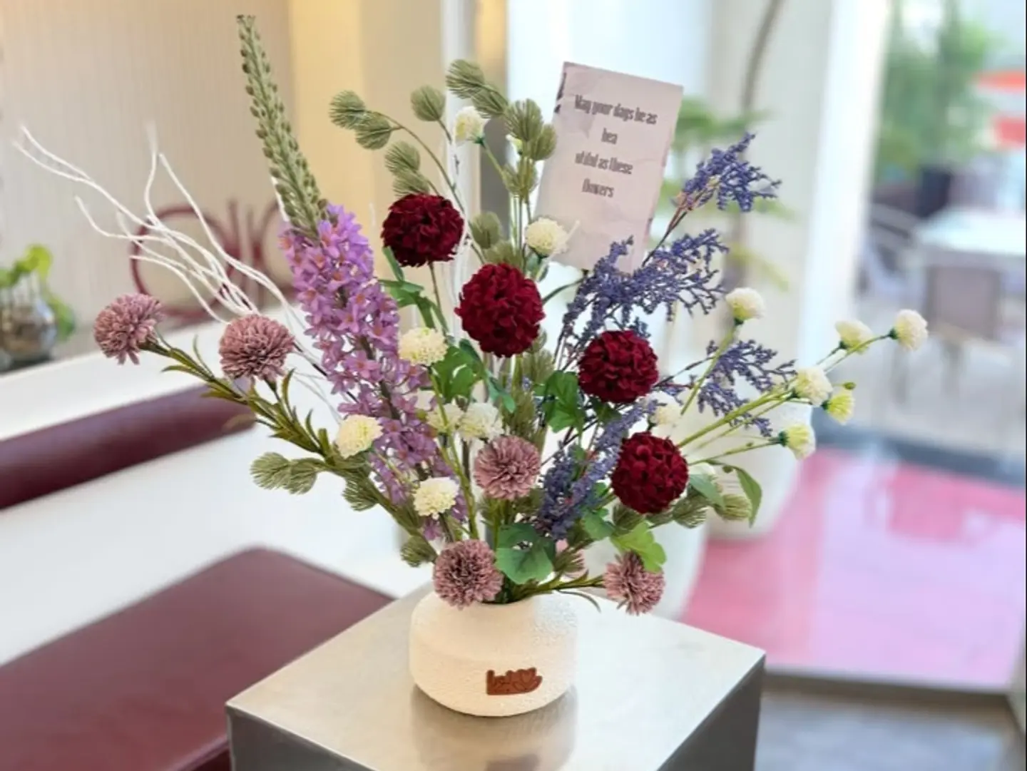 Artificial Flower Vase 3