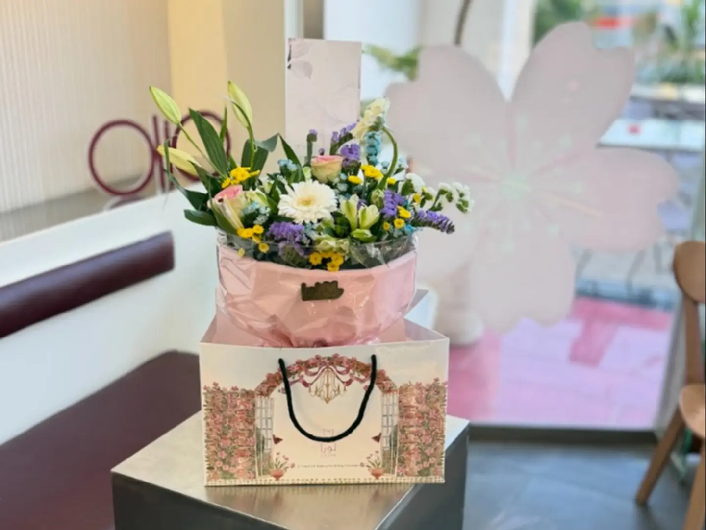 Laura 28 Package