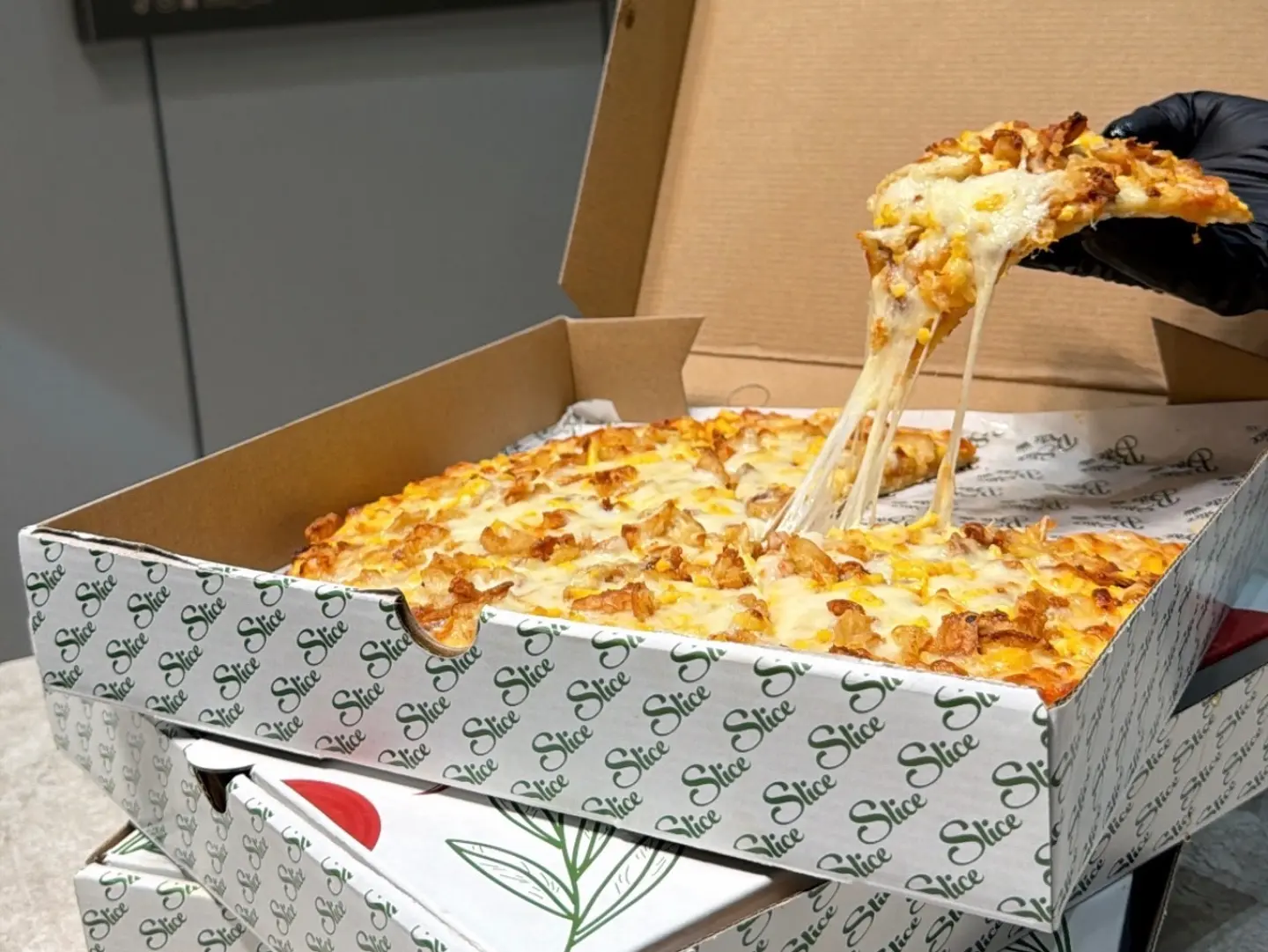 Chicken Slices Pizza